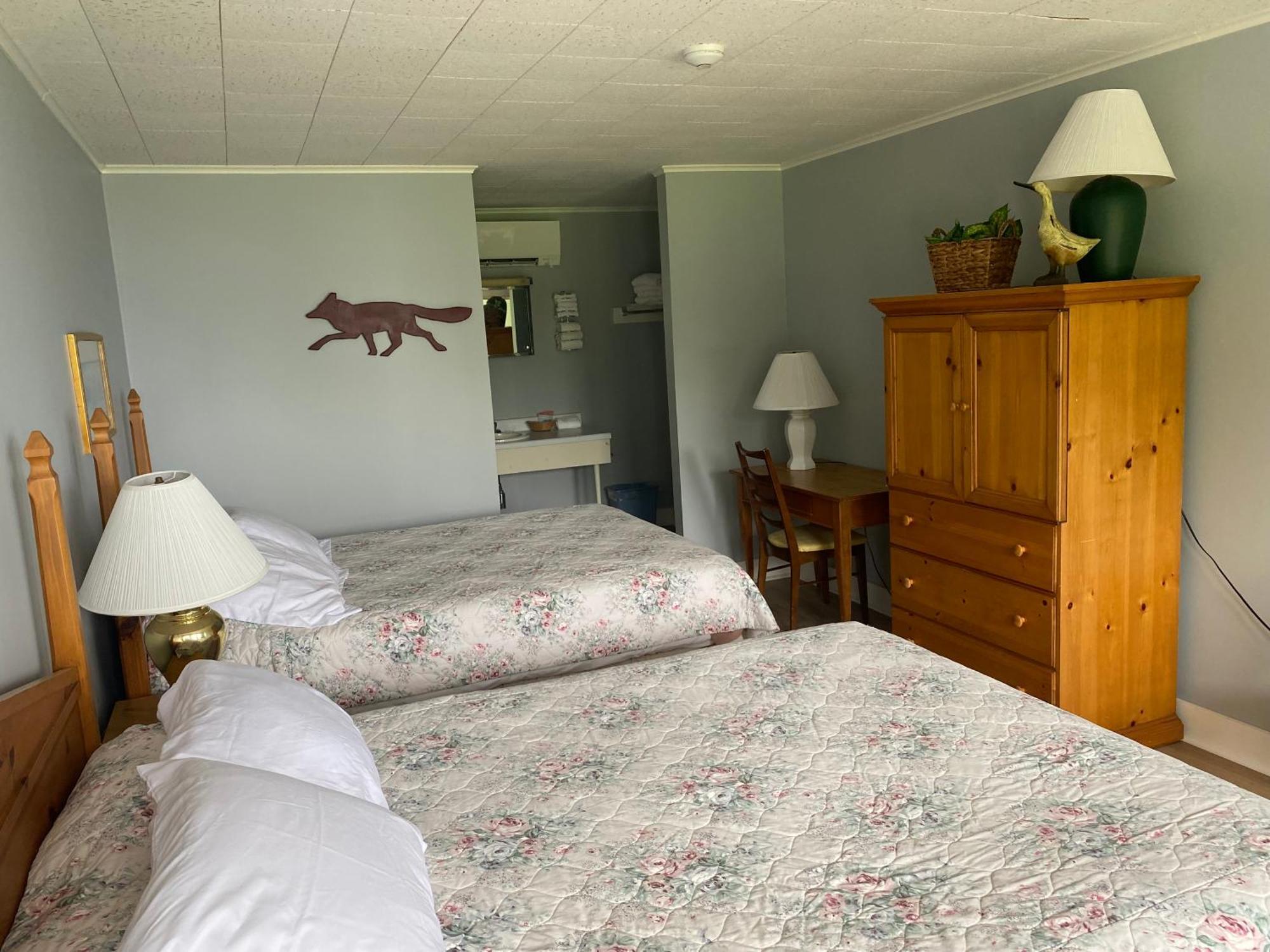 High Tide Inn On The Ocean, Motel And Cottages Camden Exterior photo